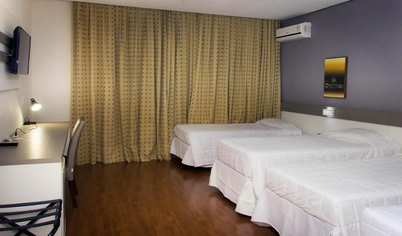 Embaixador Hotel & Centro De Eventos By Fast10 Porto Alegre 3*,